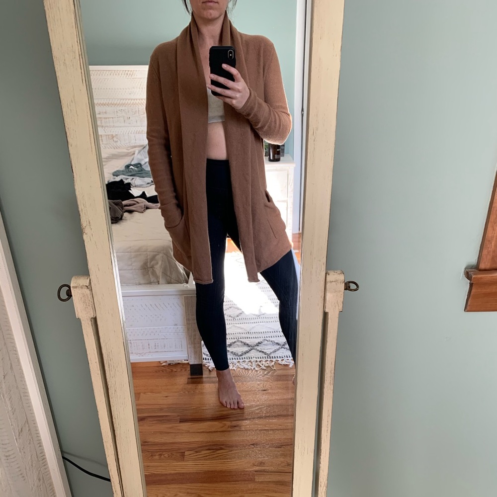 Aritzia cardigan - Picture 10 of 10